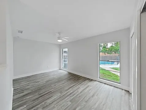 7513 Mayfair Court Tampa FL 33634