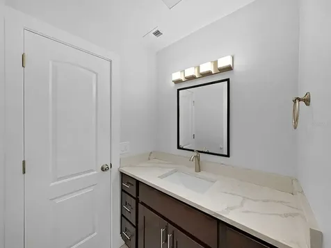 7513 Mayfair Court Tampa FL 33634