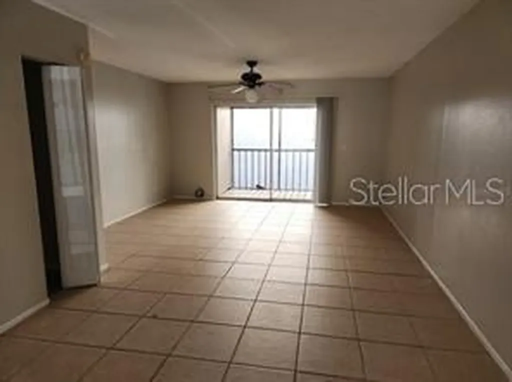5507 Pokeweed Court Tampa FL 33617