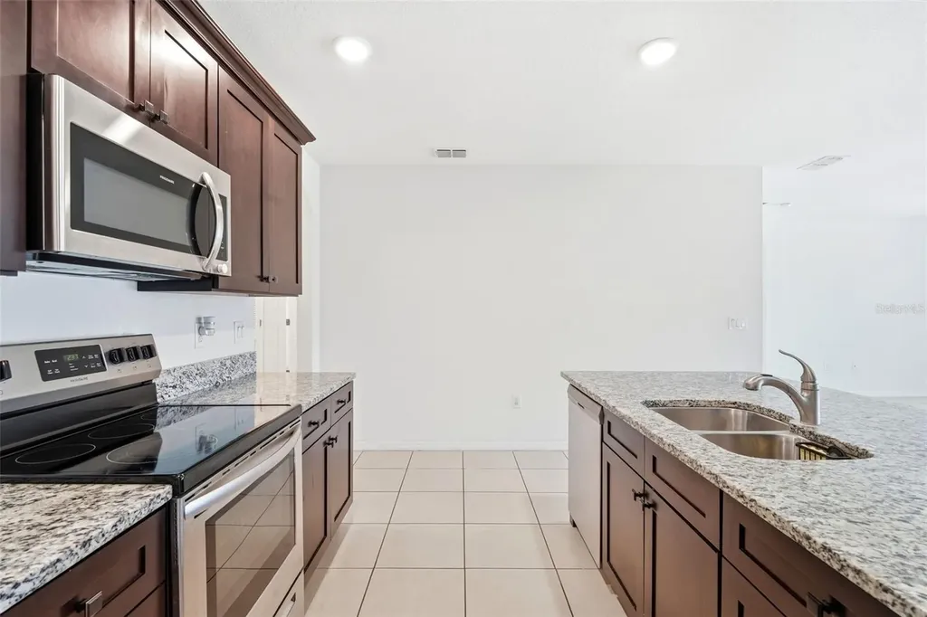 3110 Dow Court Deltona FL 32738