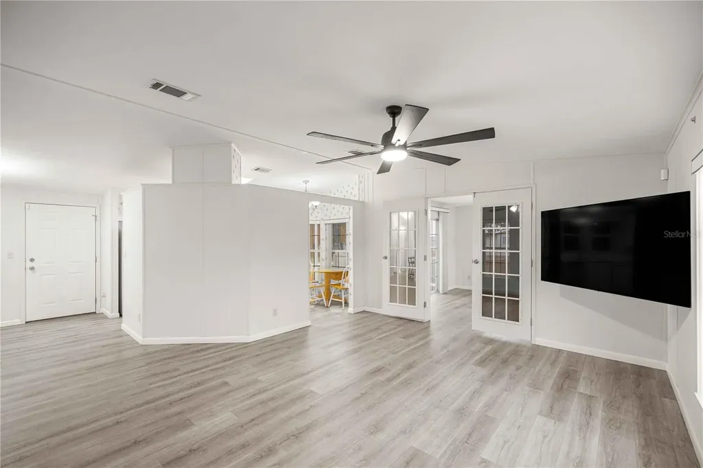 5230 Lexington Circle Wildwood FL 34785