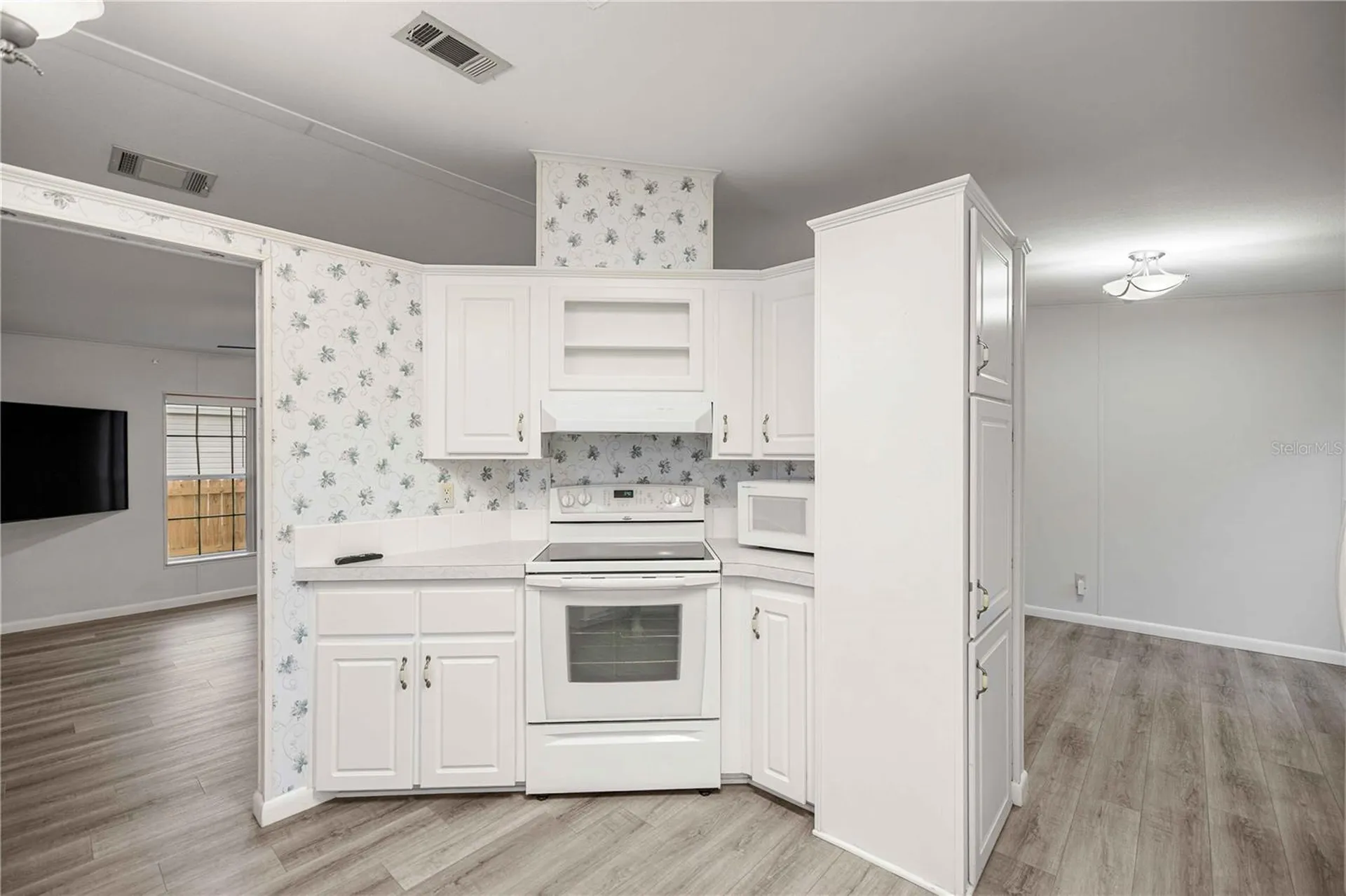 5230 Lexington Circle Wildwood FL 34785