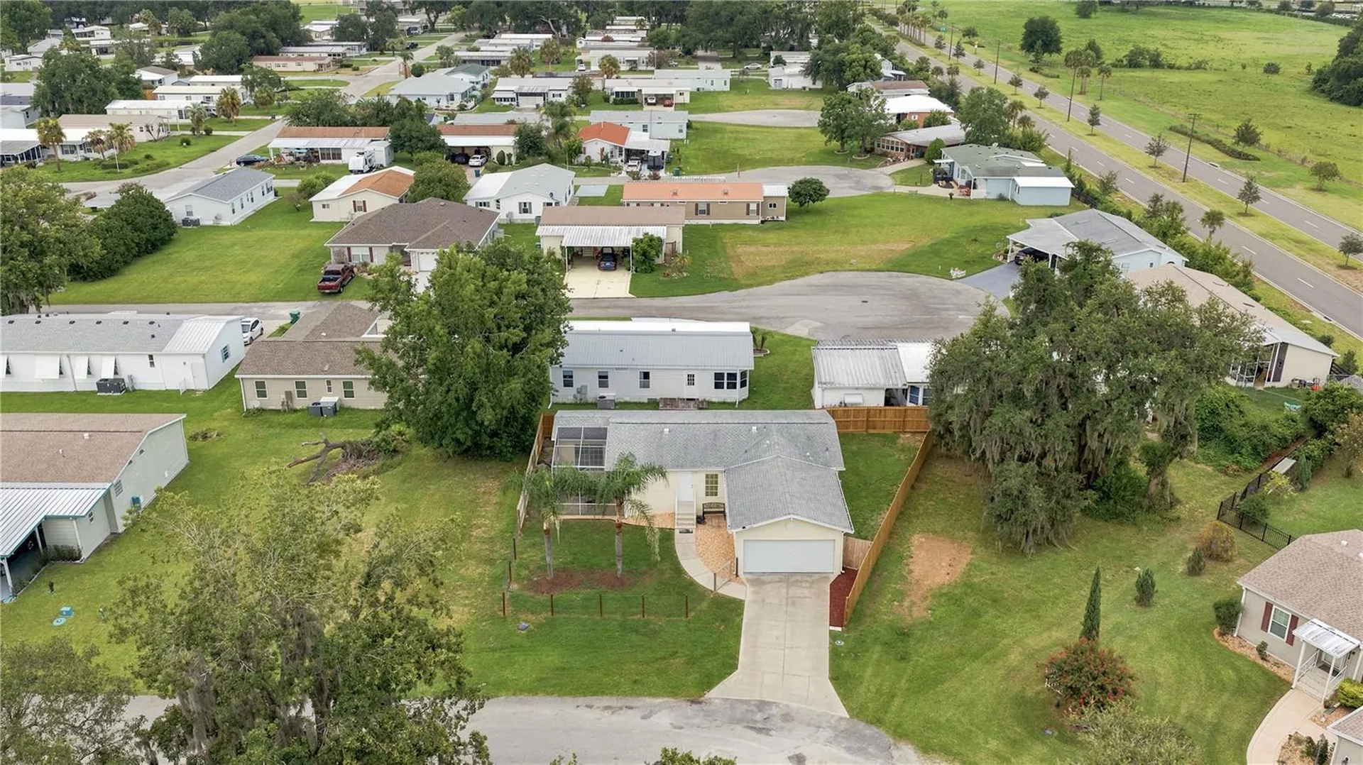 5230 Lexington Circle Wildwood FL 34785