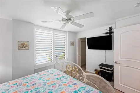 5279 Isla Key Blvd S St Petersburg FL 33715