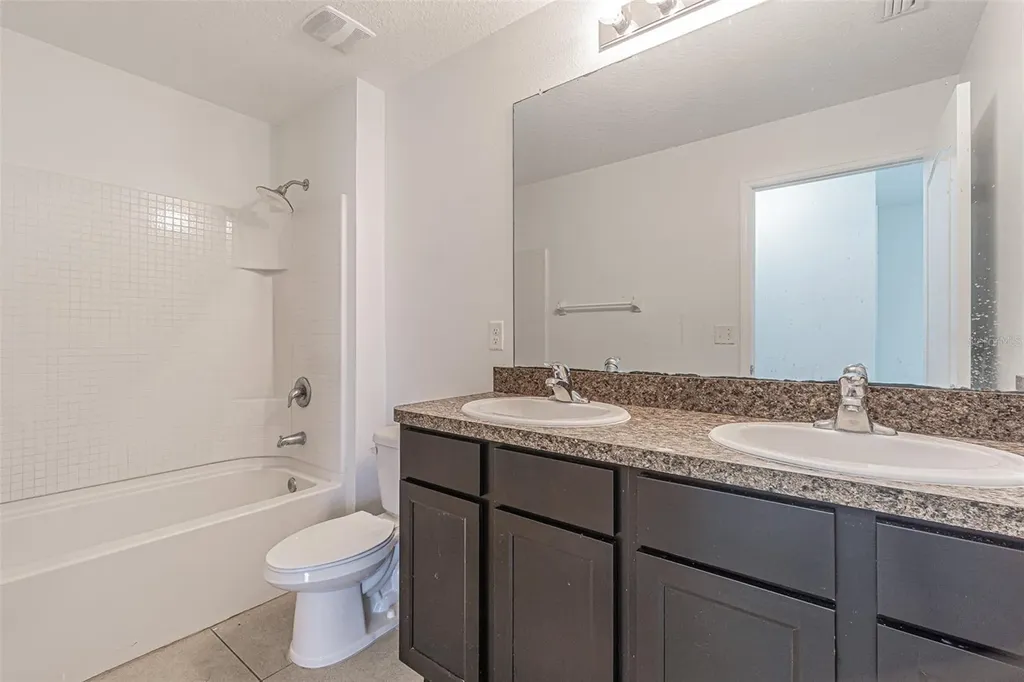 10536 Whispering Hammock Drive Riverview FL 33578