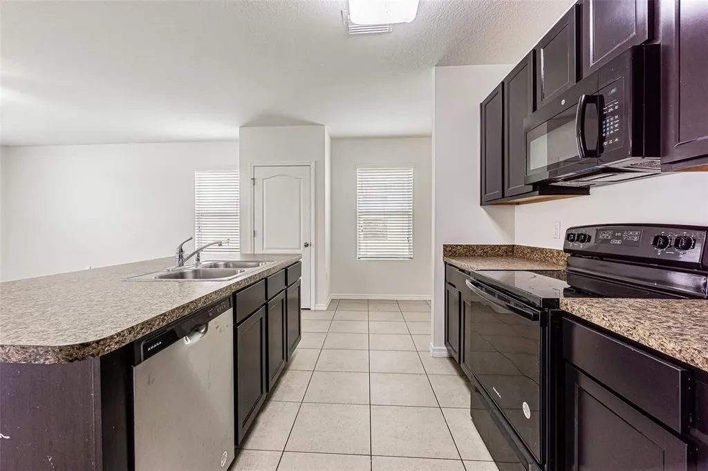10536 Whispering Hammock Drive Riverview FL 33578