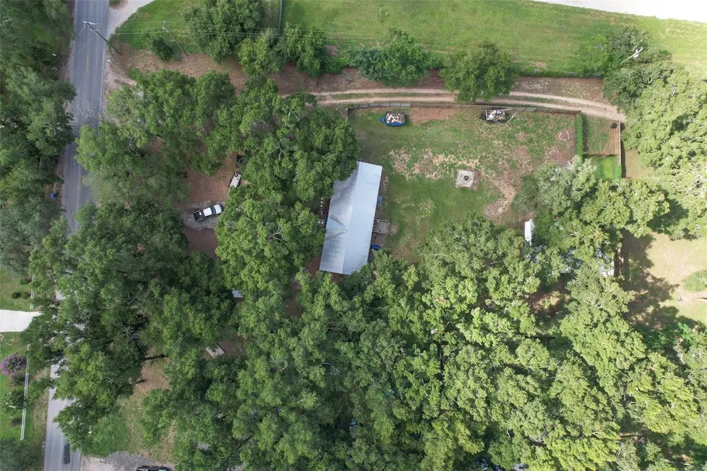 1606 N Kingsway Road Seffner FL 33584
