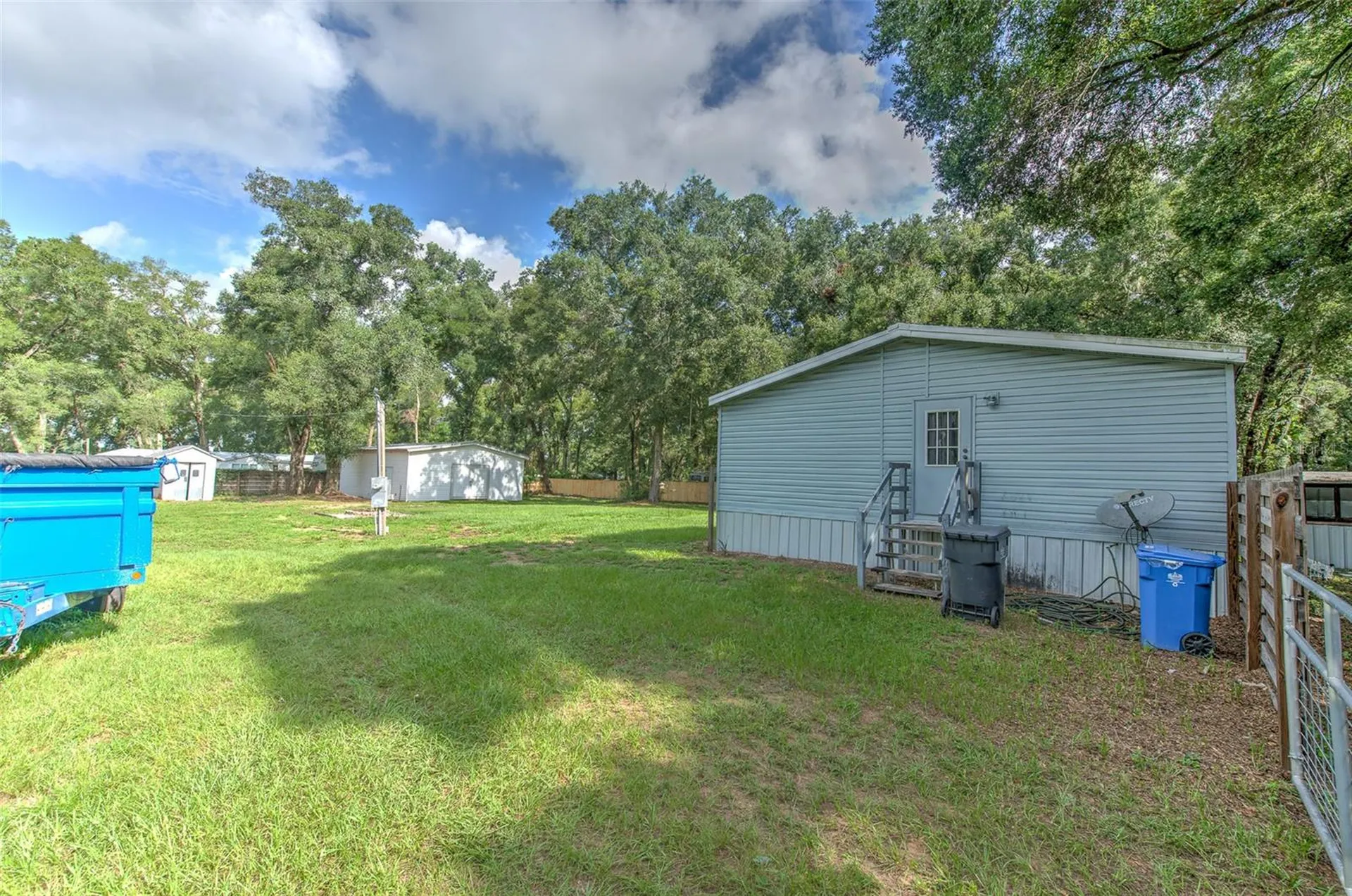 1606 N Kingsway Road Seffner FL 33584