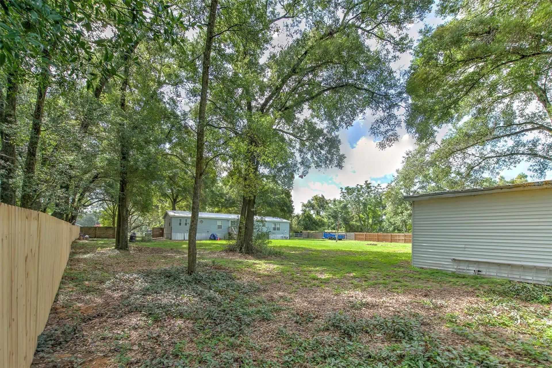 1606 N Kingsway Road Seffner FL 33584
