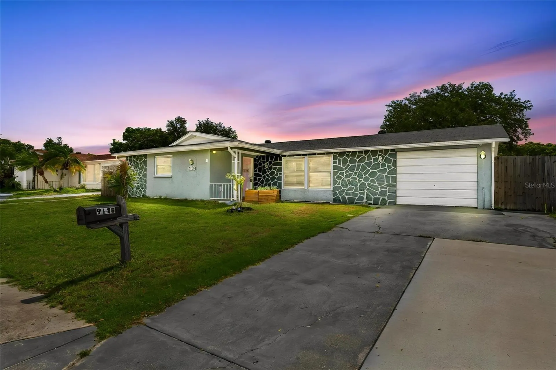 9140 Cochise Lane Port Richey FL 34668