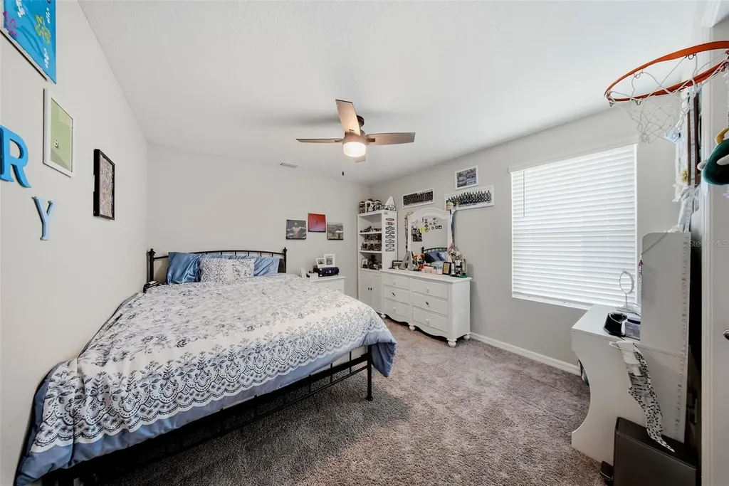 12953 Camarillo Place Lithia FL 33547