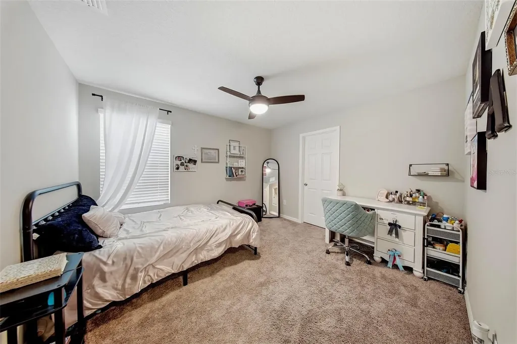 12953 Camarillo Place Lithia FL 33547