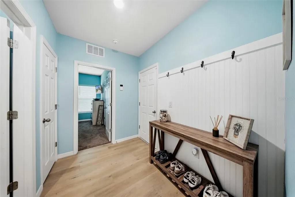 12953 Camarillo Place Lithia FL 33547