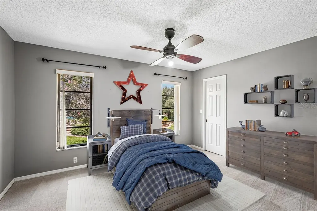 1305 Sorrento Woods Boulevard Nokomis FL 34275