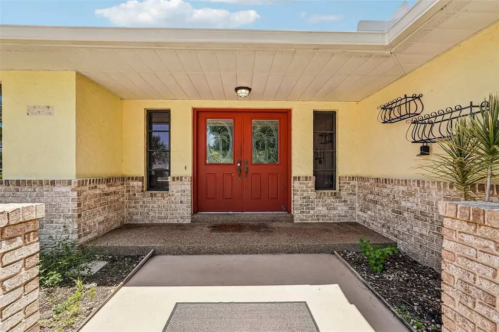1305 Sorrento Woods Boulevard Nokomis FL 34275