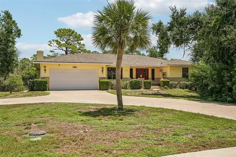 1305 Sorrento Woods Boulevard Nokomis FL 34275
