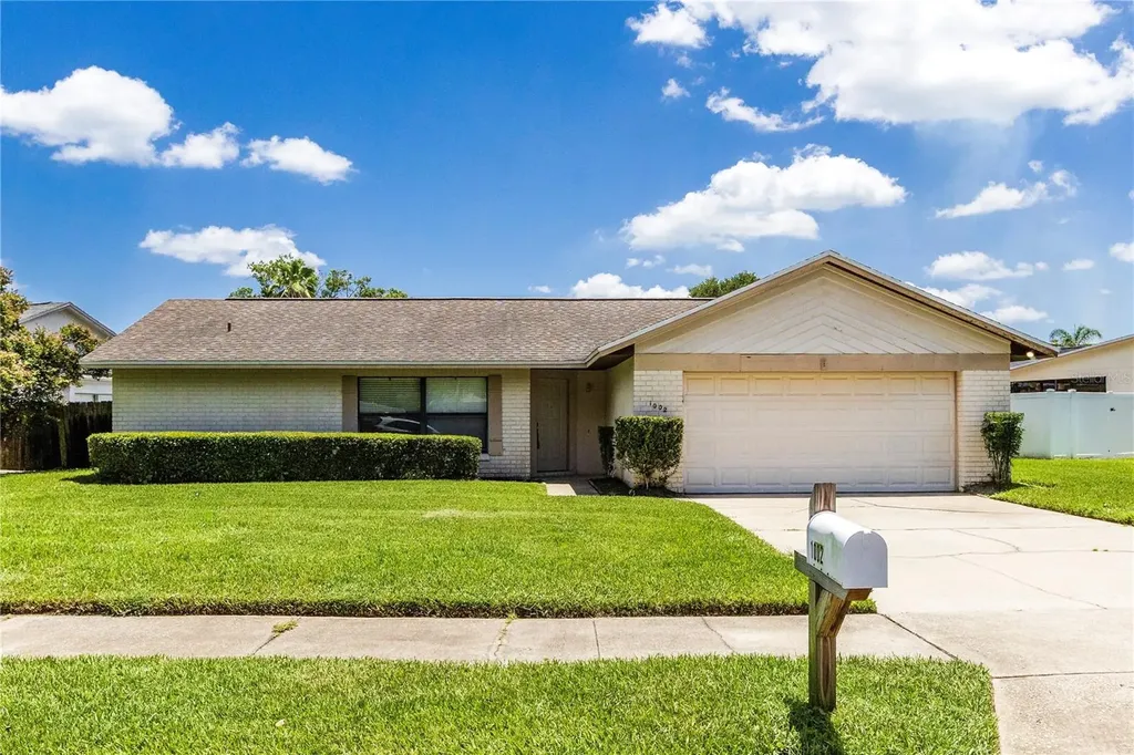 1002 Gammage Point Oviedo FL 32765