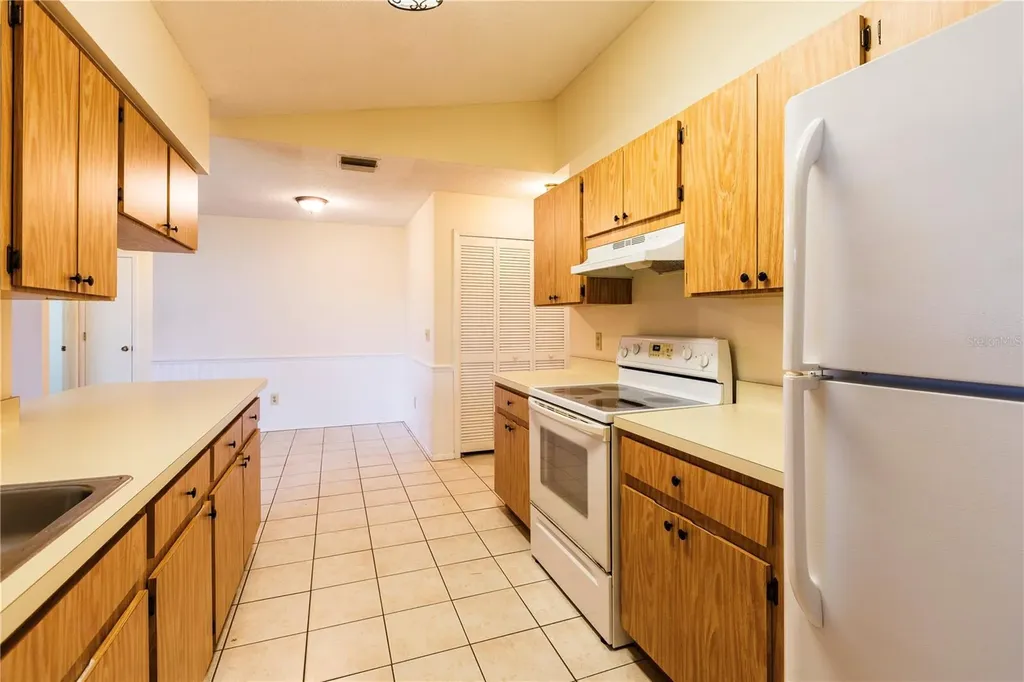 1002 Gammage Point Oviedo FL 32765