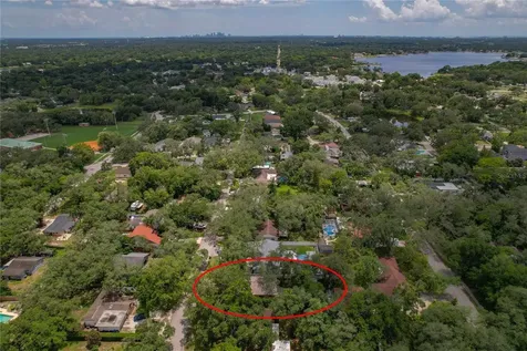 12922 N Albany Avenue Tampa FL 33612
