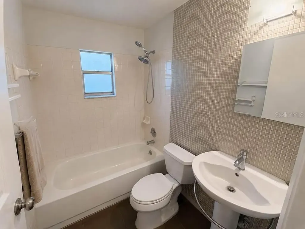 2568 Lotafun Avenue Winter Park FL 32789