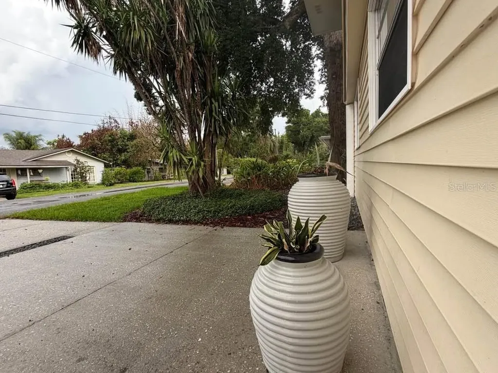 2568 Lotafun Avenue Winter Park FL 32789
