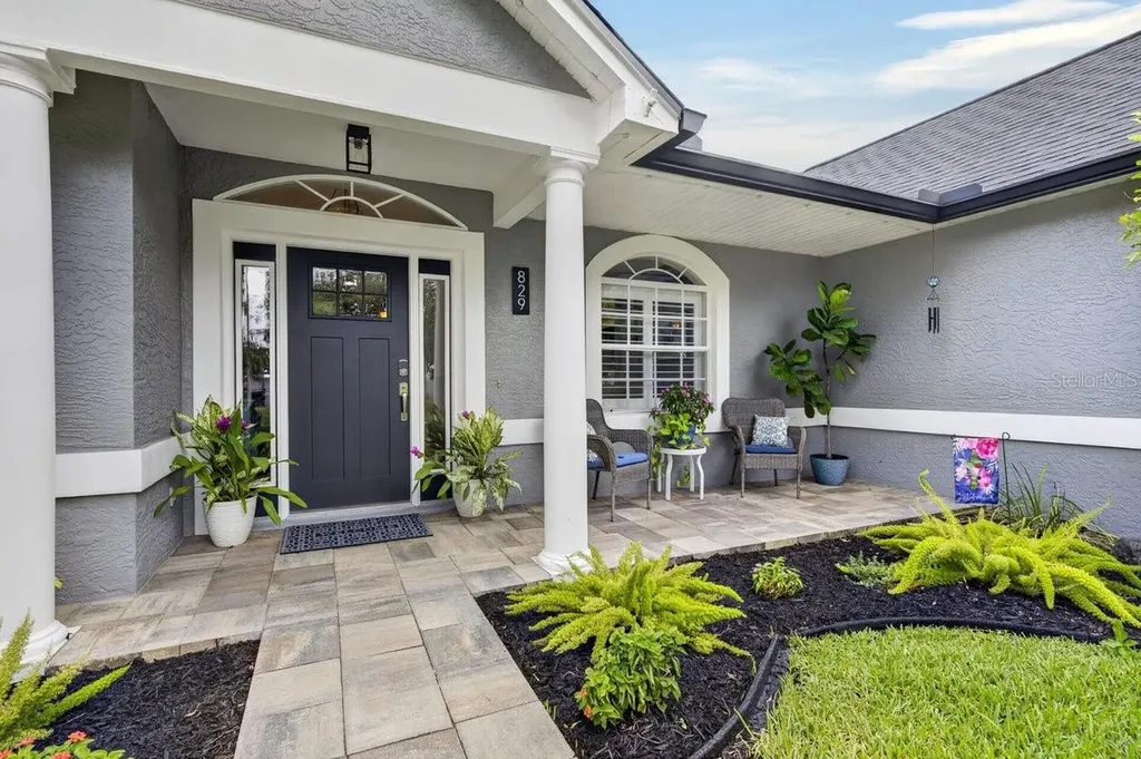 829 Greenbelt Circle Brandon FL 33510