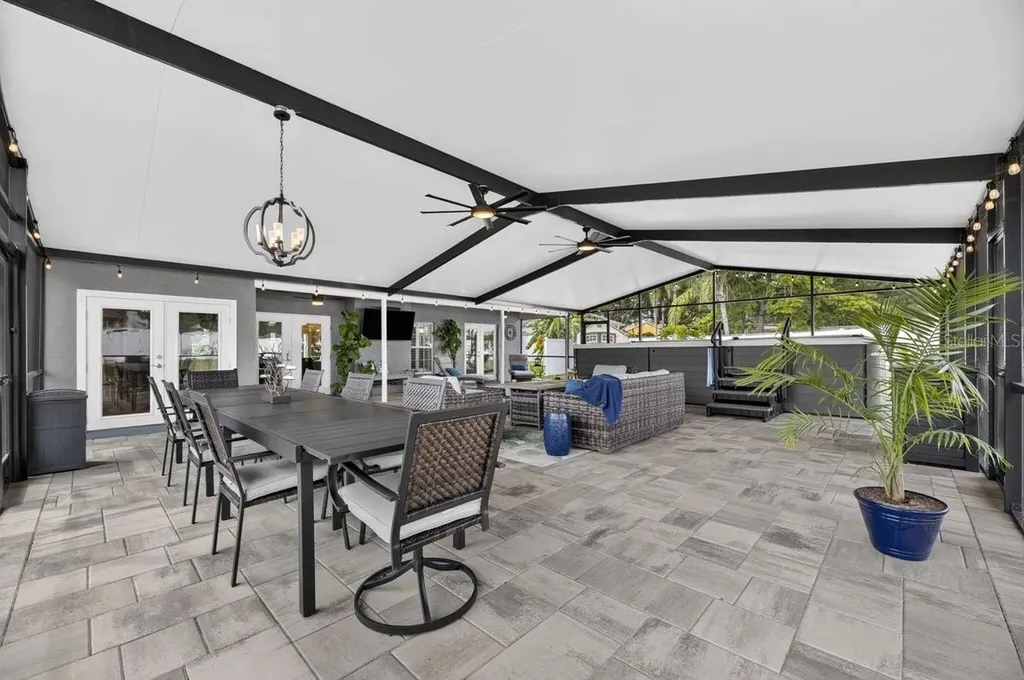 829 Greenbelt Circle Brandon FL 33510