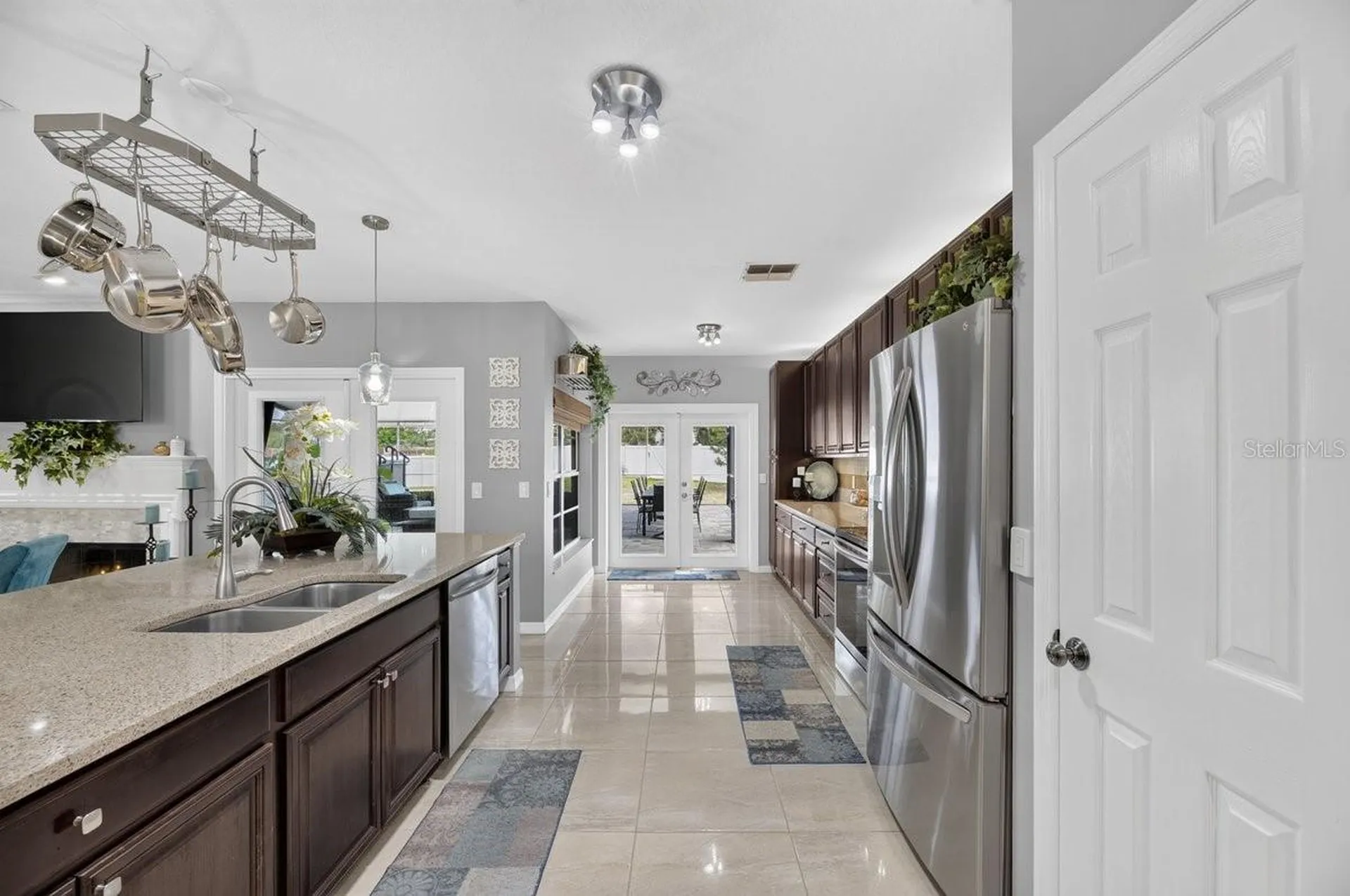 829 Greenbelt Circle Brandon FL 33510