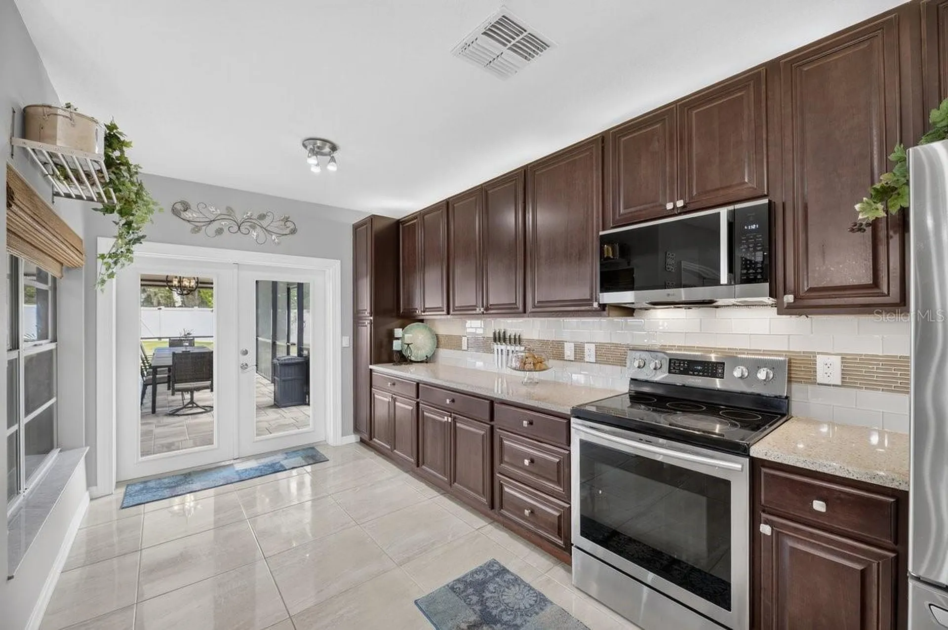 829 Greenbelt Circle Brandon FL 33510