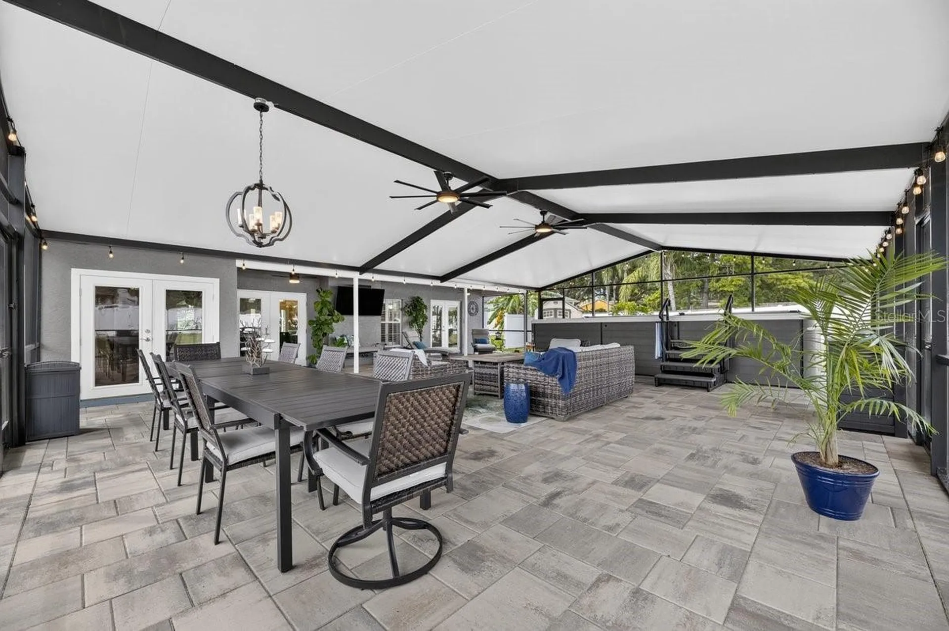 829 Greenbelt Circle Brandon FL 33510