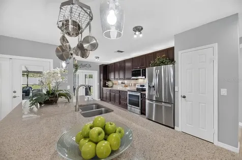 829 Greenbelt Circle Brandon FL 33510