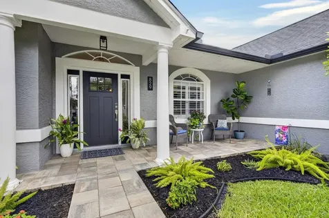 829 Greenbelt Circle Brandon FL 33510