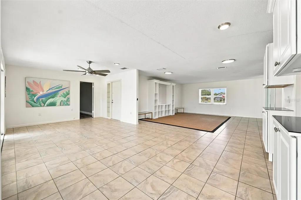 1811 Milford Circle Sun City Center FL 33573