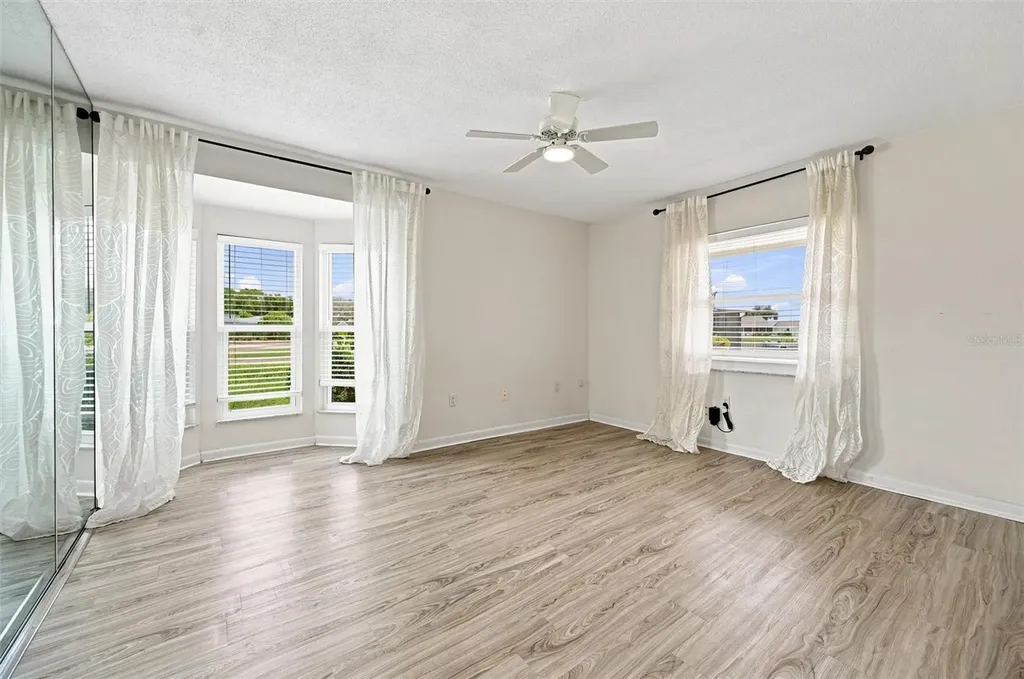 1811 Milford Circle Sun City Center FL 33573
