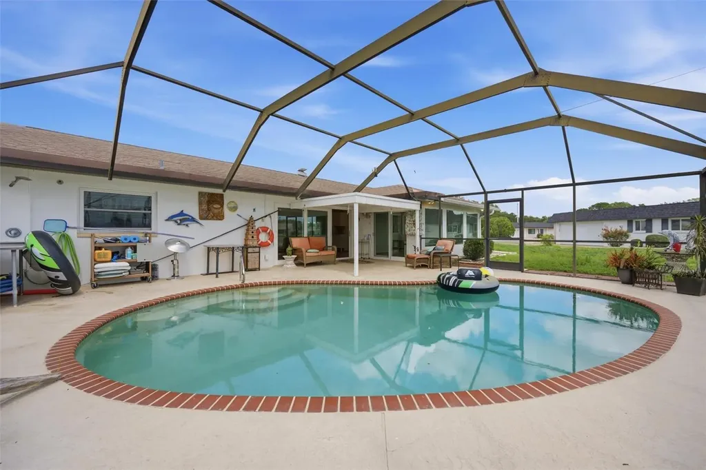 1811 Milford Circle Sun City Center FL 33573