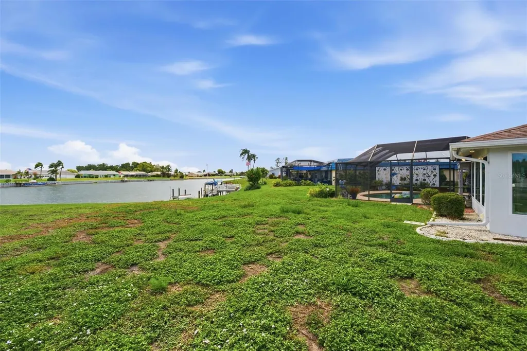 1811 Milford Circle Sun City Center FL 33573