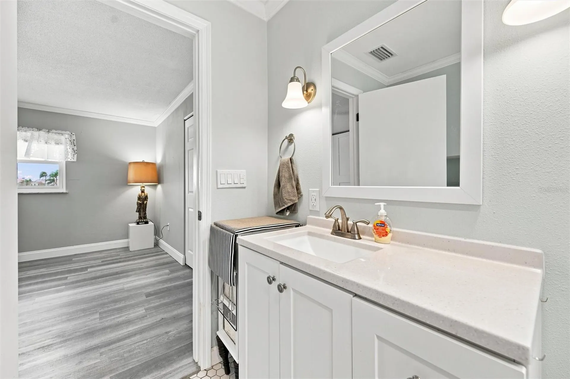 1811 Milford Circle Sun City Center FL 33573
