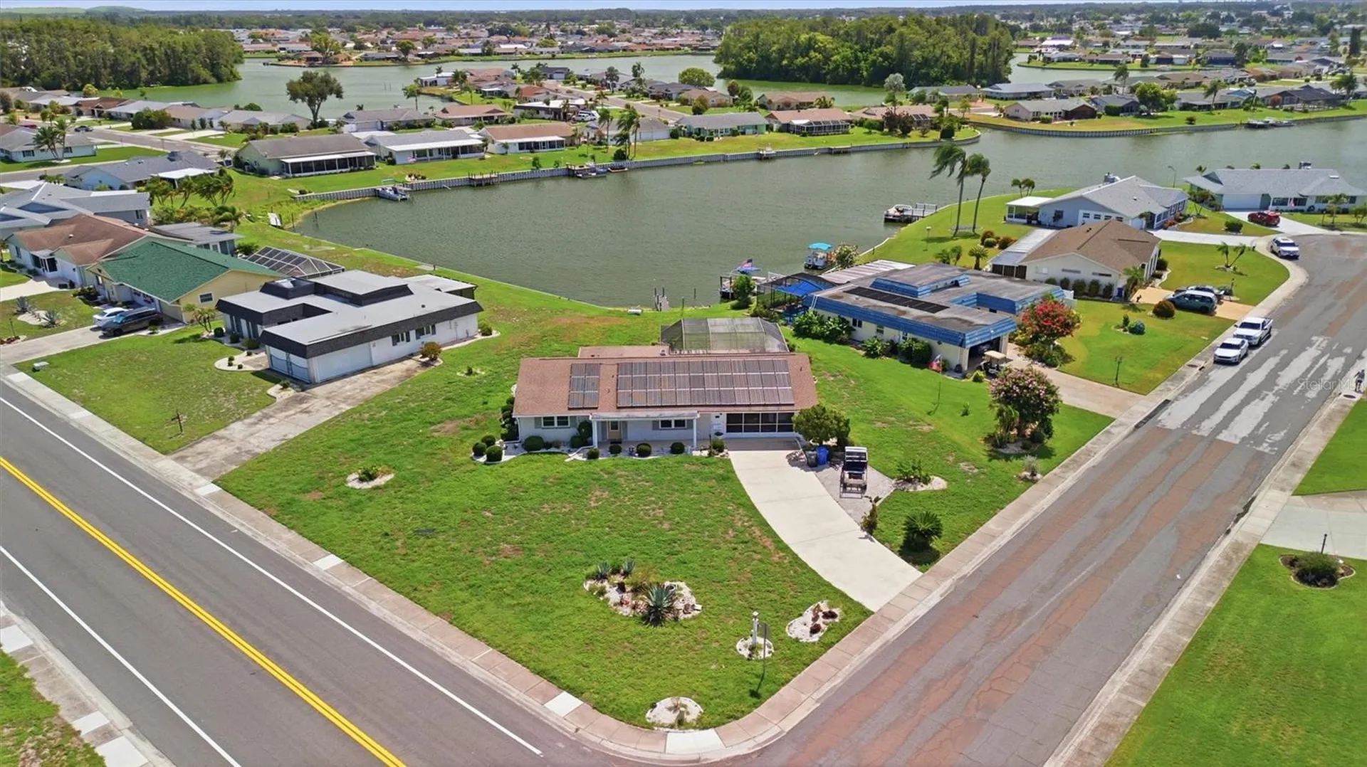 1811 Milford Circle Sun City Center FL 33573