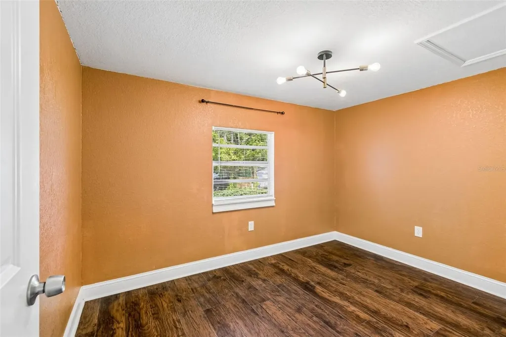 1202 E Annie Street Tampa FL 33612
