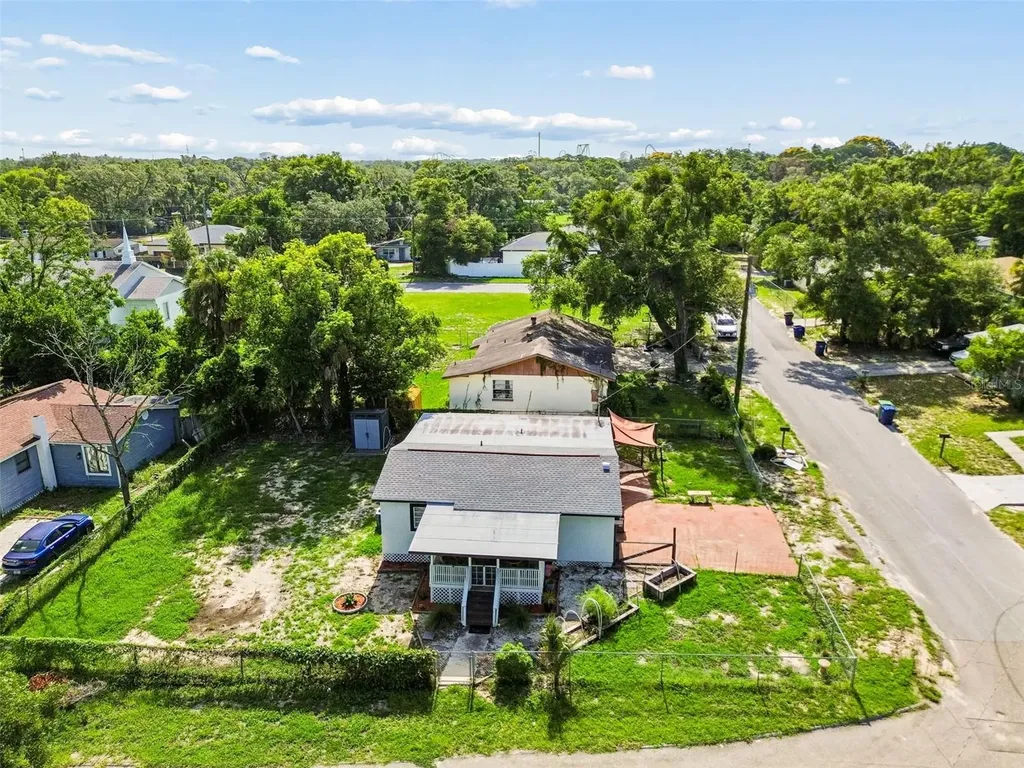1202 E Annie Street Tampa FL 33612