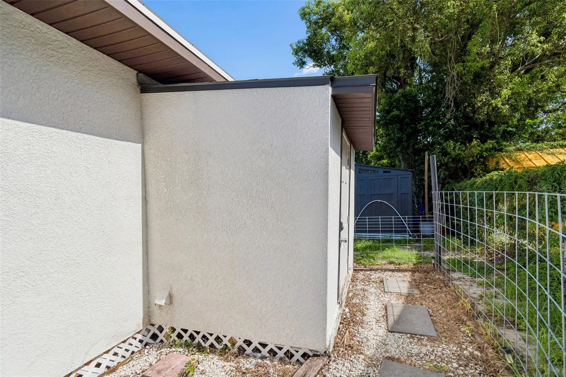 1202 E Annie Street Tampa FL 33612