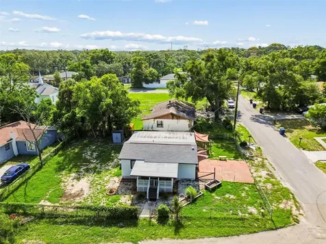 1202 E Annie Street Tampa FL 33612