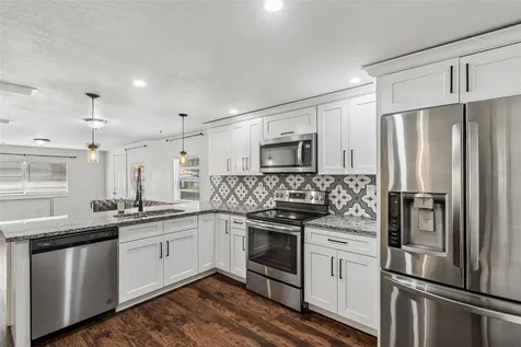1202 E Annie Street Tampa FL 33612