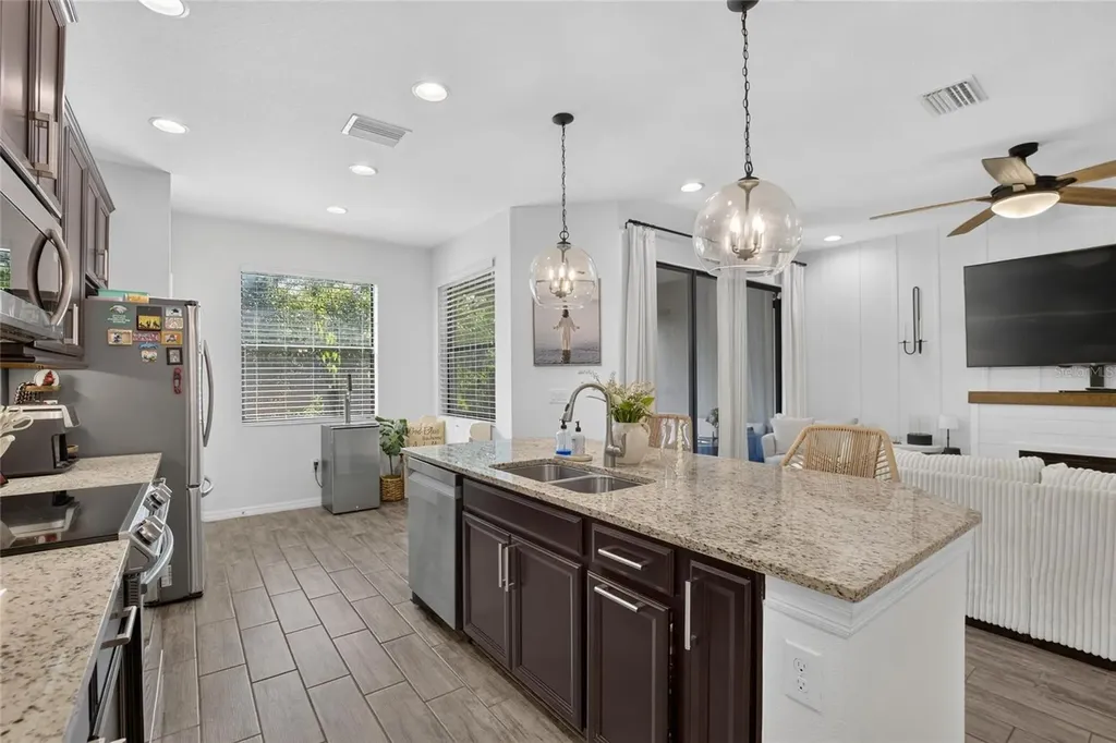 4752 Wandering Way Wesley Chapel FL 33544