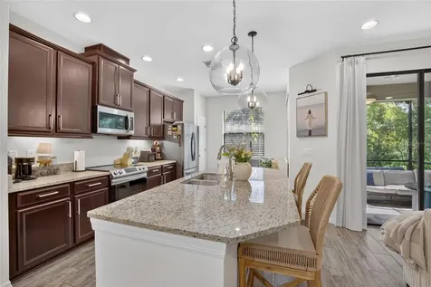 4752 Wandering Way Wesley Chapel FL 33544
