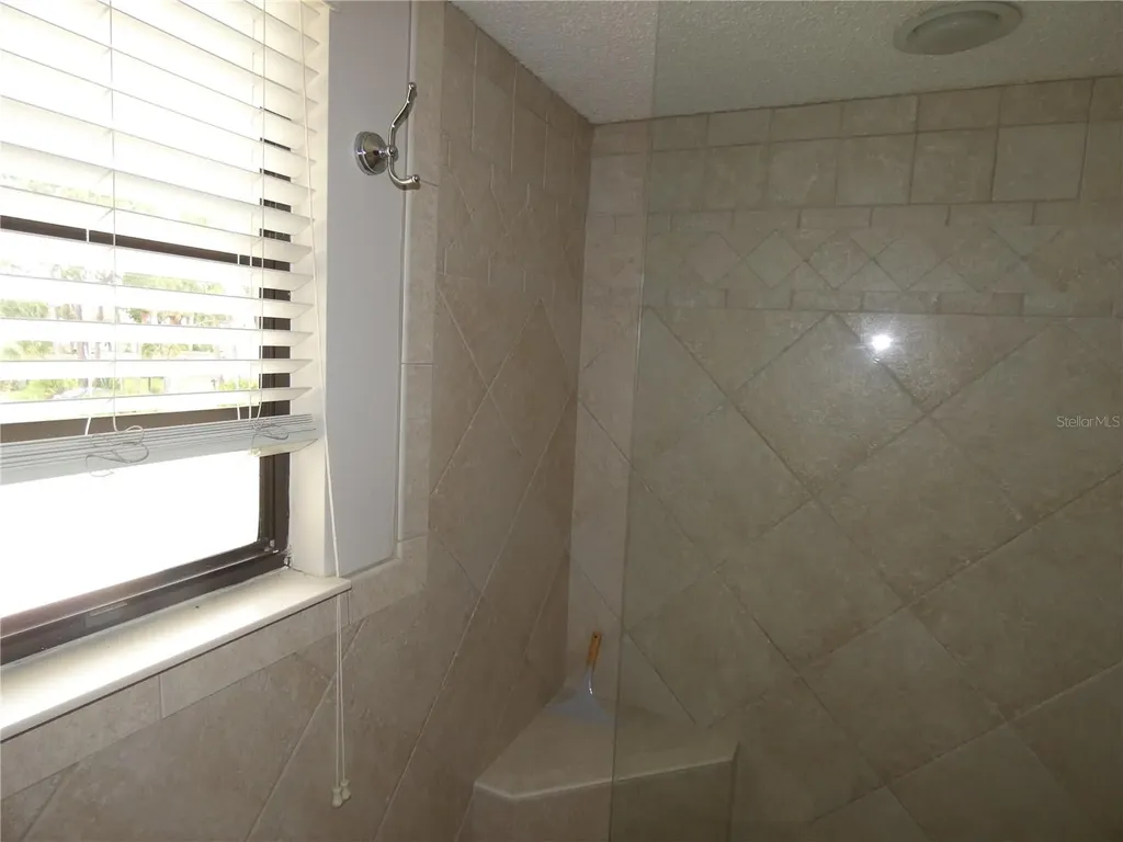 7917 Pinegrove Court Sarasota FL 34238