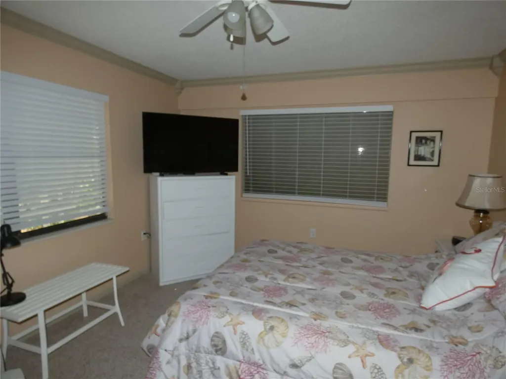 7917 Pinegrove Court Sarasota FL 34238