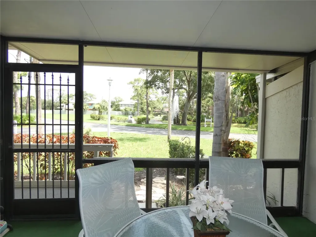 7917 Pinegrove Court Sarasota FL 34238