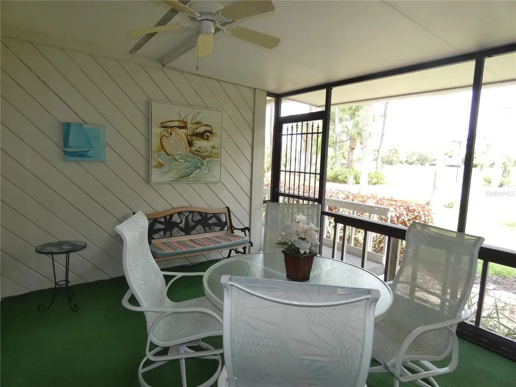 7917 Pinegrove Court Sarasota FL 34238