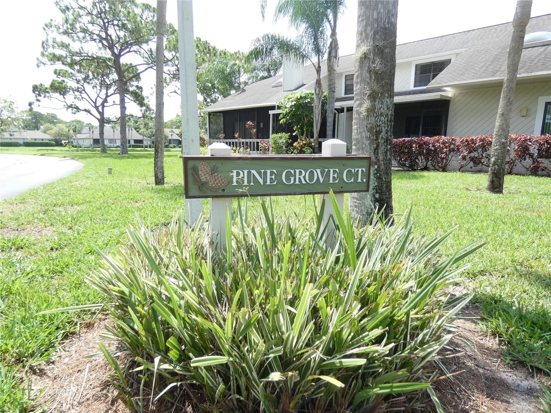 7917 Pinegrove Court Sarasota FL 34238
